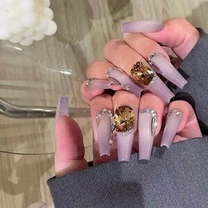 Buy 4get 1 free -Beautiful Press-on Nails for women
